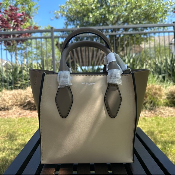 Michael Kors Collection Gracie Small Tote Crossbody Satchel Zip Top Leather Bag - Picture 8 of 15